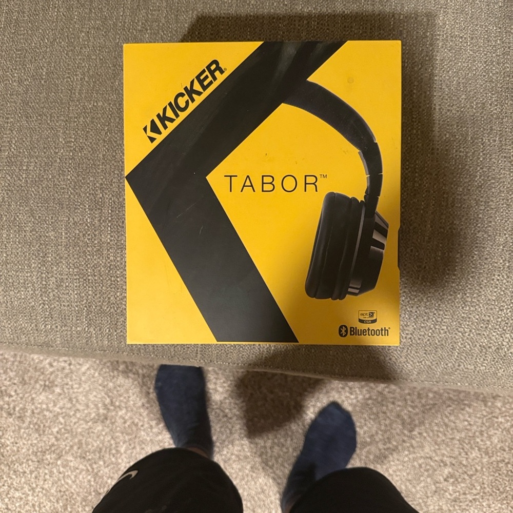 Kickers Tabor Yellow and Black Over-Ear Headphones